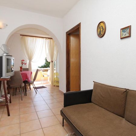 Apartments By The Sea Novi Vinodolski - 5558 חדר תמונה