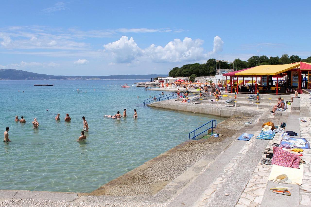Apartments By The Sea Novi Vinodolski - 5558 מראה חיצוני תמונה